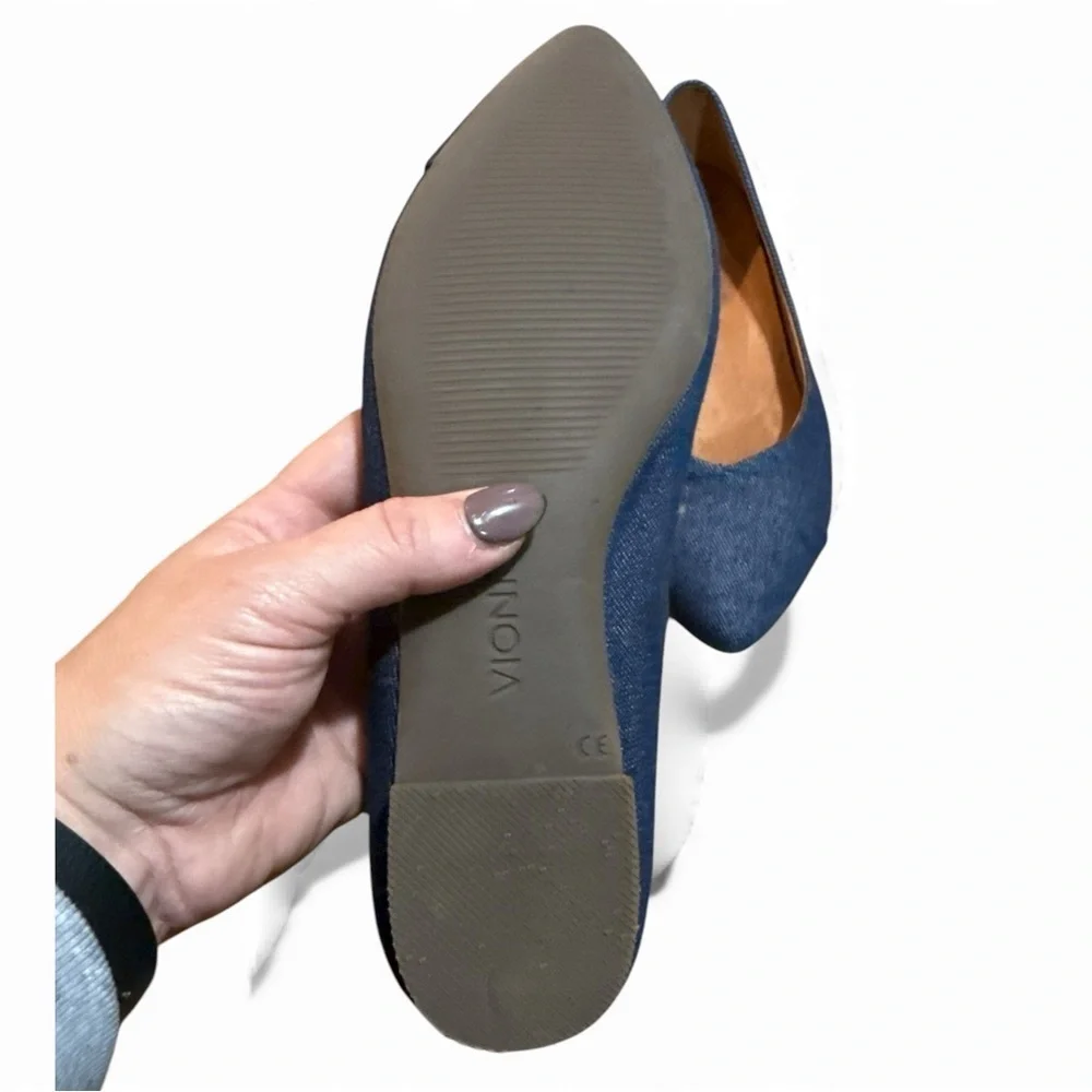 EUC - Vionic Caballo Denim Pointed Ballet Flat - Size 7.5